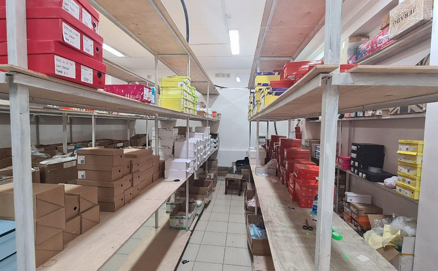 Помещение свободного назначения на 1 линии, 194 м² фото