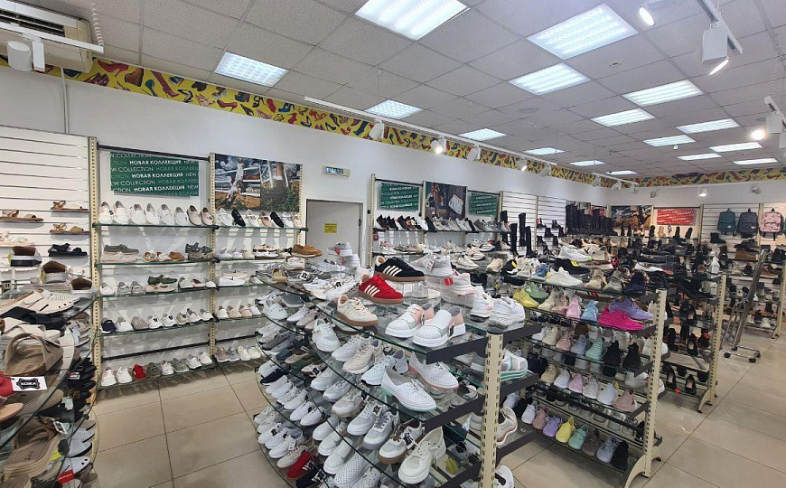 Помещение свободного назначения на 1 линии, 194 м² фото