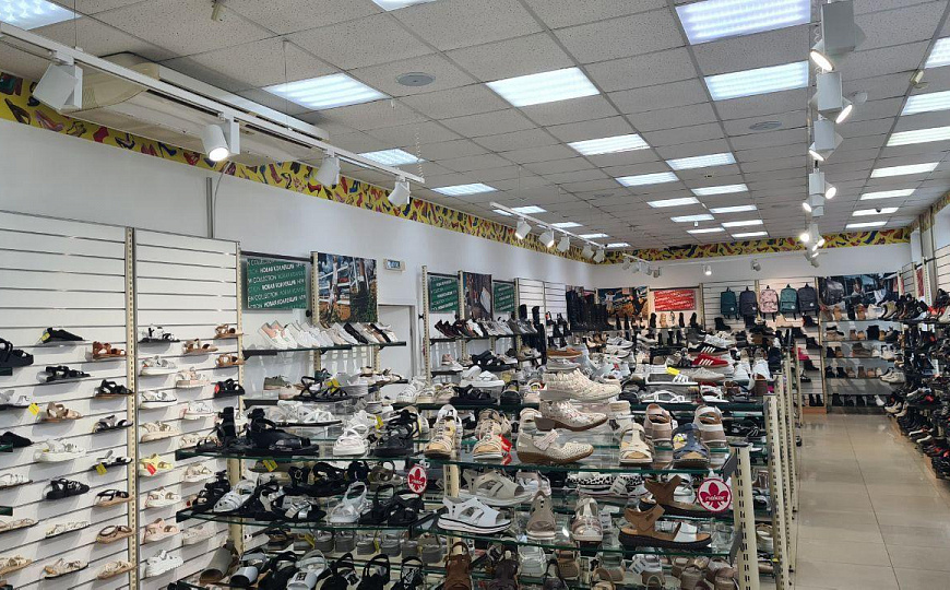 Помещение свободного назначения на 1 линии, 194 м² фото