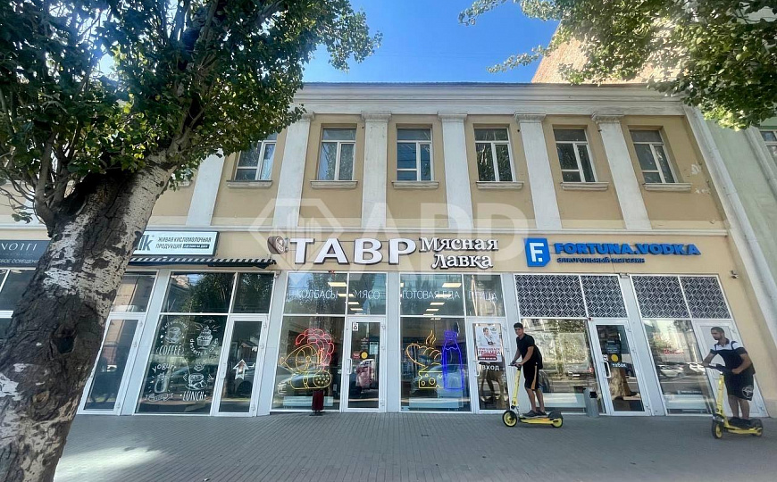 Кофейня.Пекарня. Магазин. 70 м2 можно по 35 м2 разбить фото