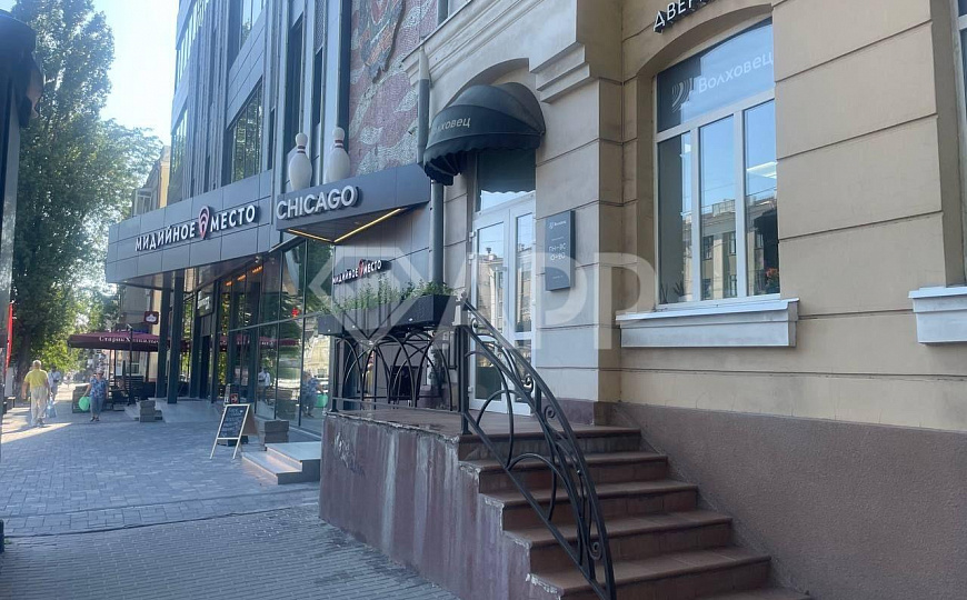 Кофейня.Пекарня. Магазин. 70 м2 можно по 35 м2 разбить фото