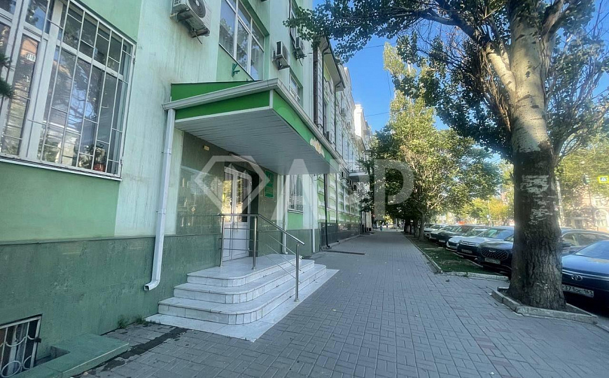 Кофейня.Пекарня. Магазин. 70 м2 можно по 35 м2 разбить фото