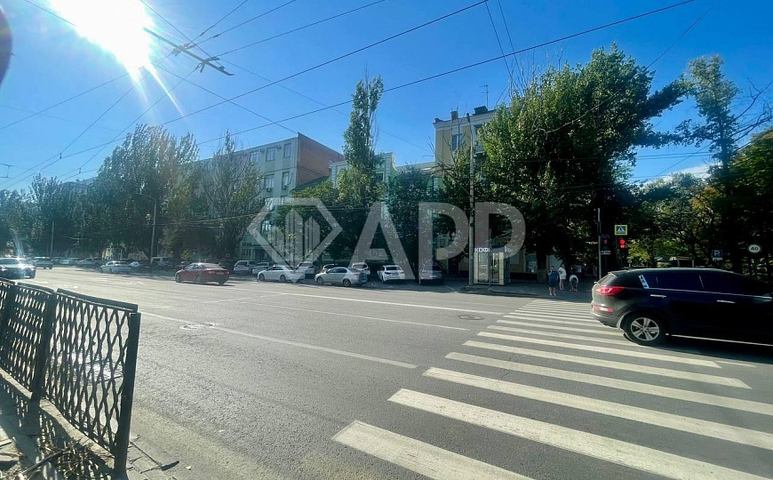 Кофейня.Пекарня. Магазин. 70 м2 можно по 35 м2 разбить фото