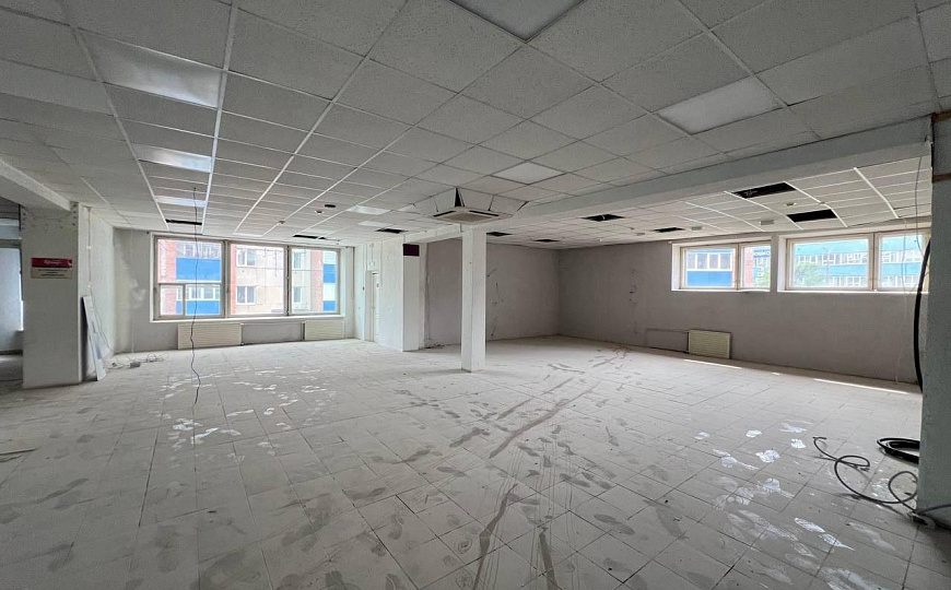 Помещение свободного назначения фото