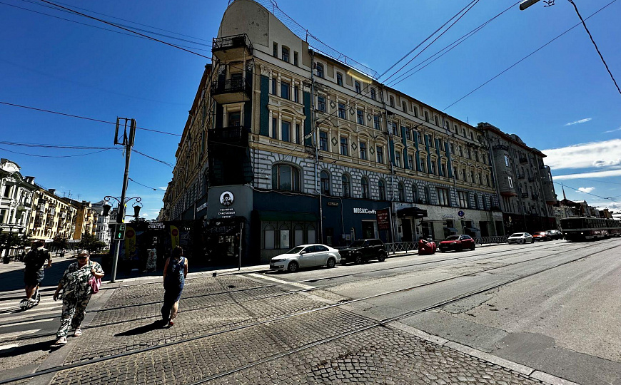  Гостиница, 8 303 м² фото