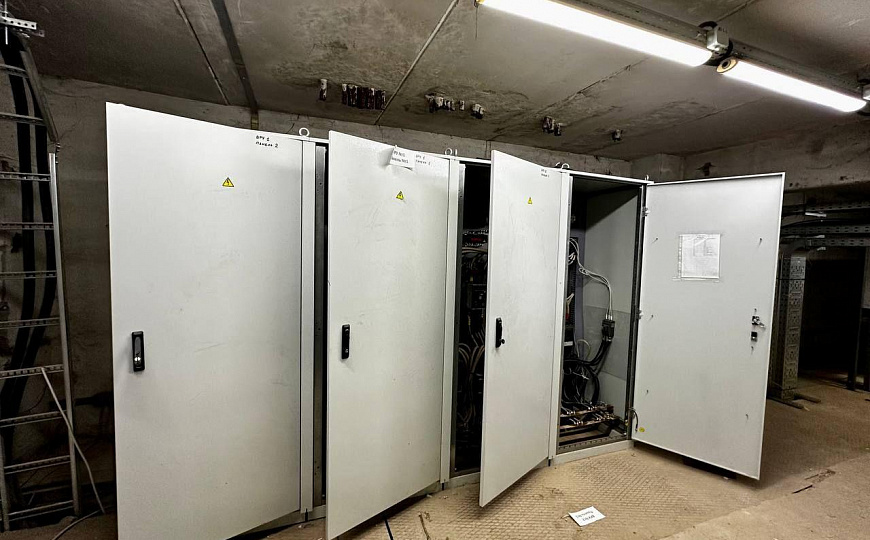 Продажа ТЦ «Мир» 3577 м2 в Автозаводском районе г.Тольятти фото