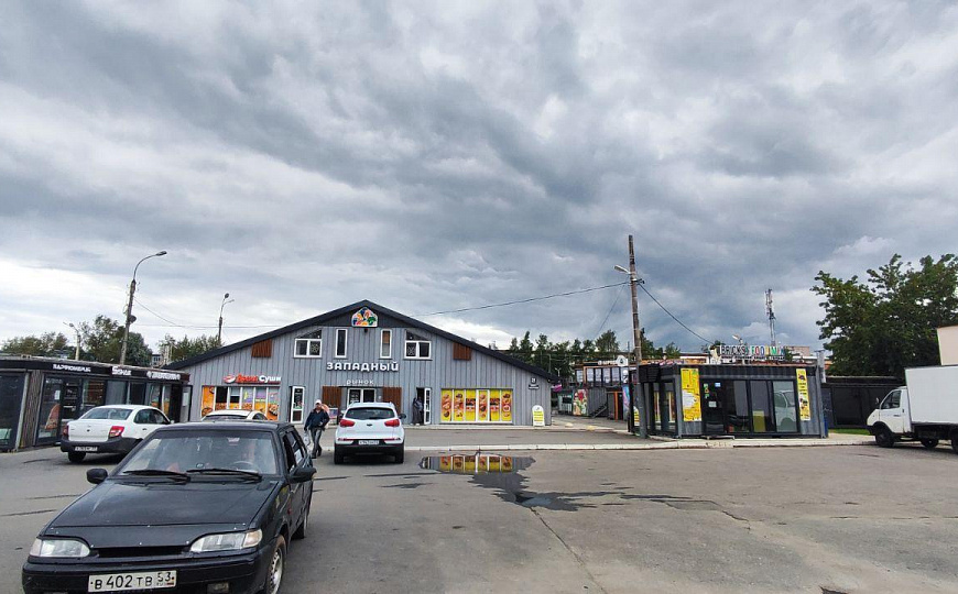 Сдам помещение 15 м² с водой первая линия фото