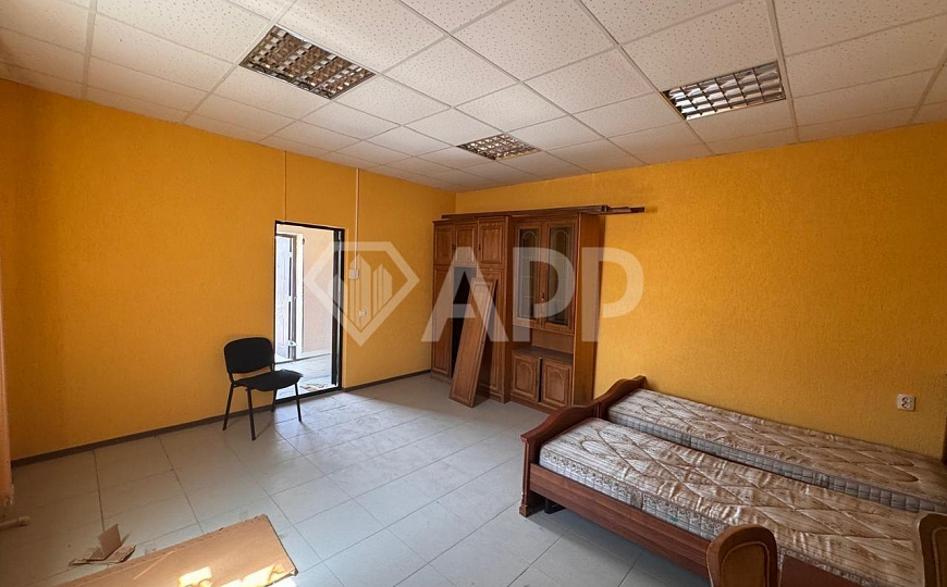 Сдам офисное помещение, 90 м² фото