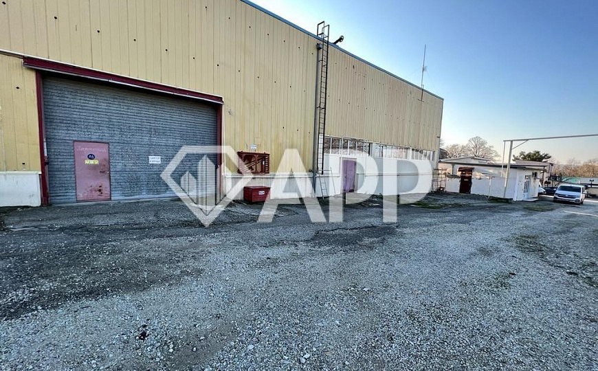 Продам производственное помещение, 4 000 м² фото