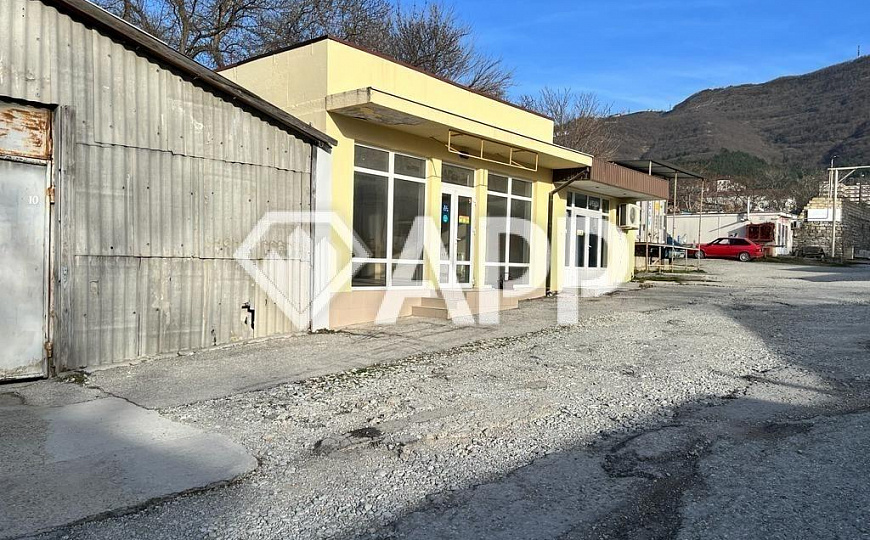 Продам производственное помещение, 4 000 м² фото