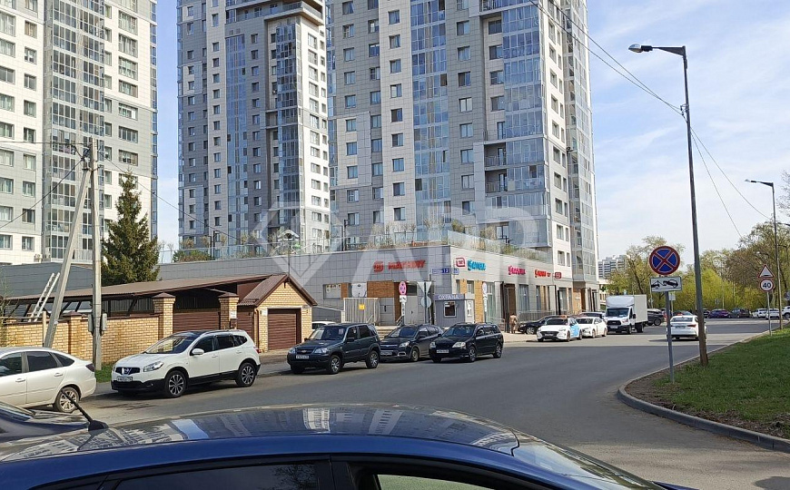 Продам пентхаус четыре стороны света. фото