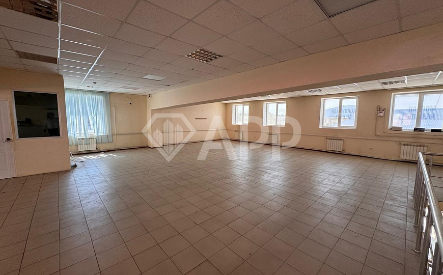 Сдам помещение свободного назначения, 377 м² фото