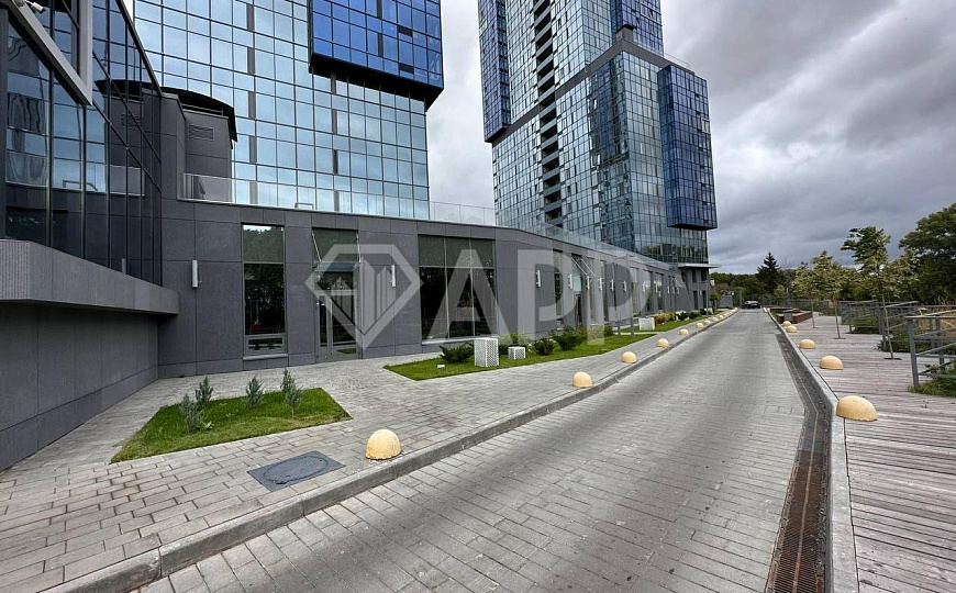 Продажа комплекса на 1 линии фото