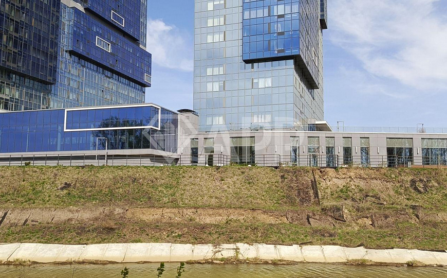 Продажа комплекса на 1 линии фото