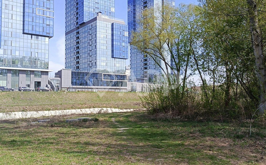 Продажа комплекса на 1 линии фото