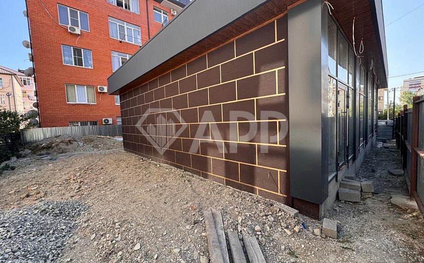 Продам торговое помещение, 184,4 м² фото