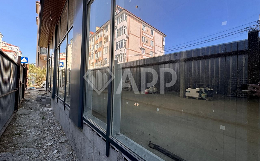 Продам торговое помещение, 184,4 м² фото