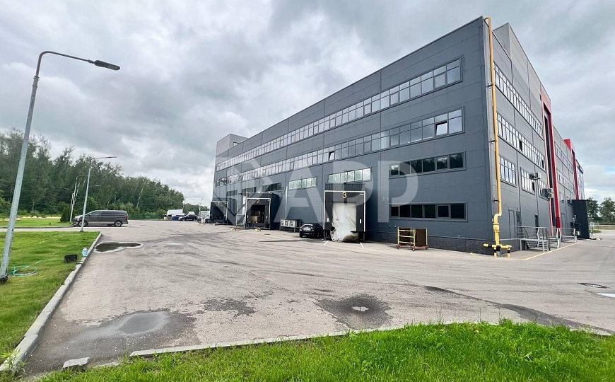 Аренда Торговой площади Мебельный центр Фитнес центр Детский центр Салон красоты фото