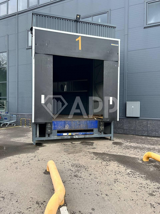 Аренда Торговой площади Мебельный центр Фитнес центр Детский центр Салон красоты фото