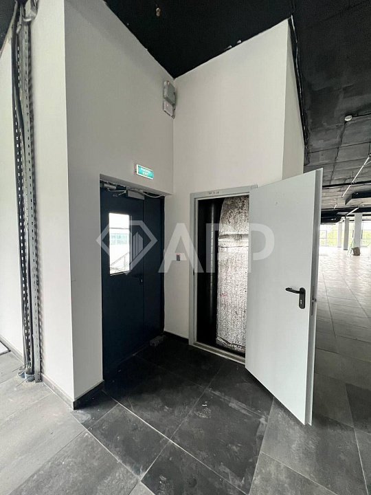 Аренда Торговой площади Мебельный центр Фитнес центр Детский центр Салон красоты фото