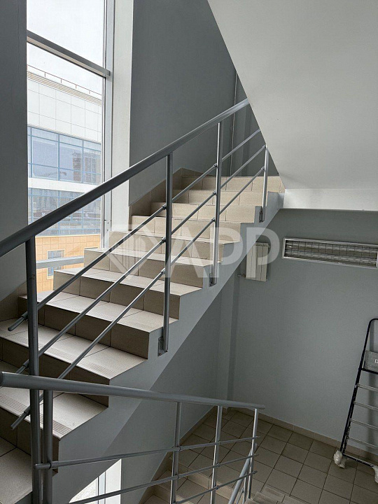 Элитное помещение 420 м² в центре города для успешного бизнеса фото