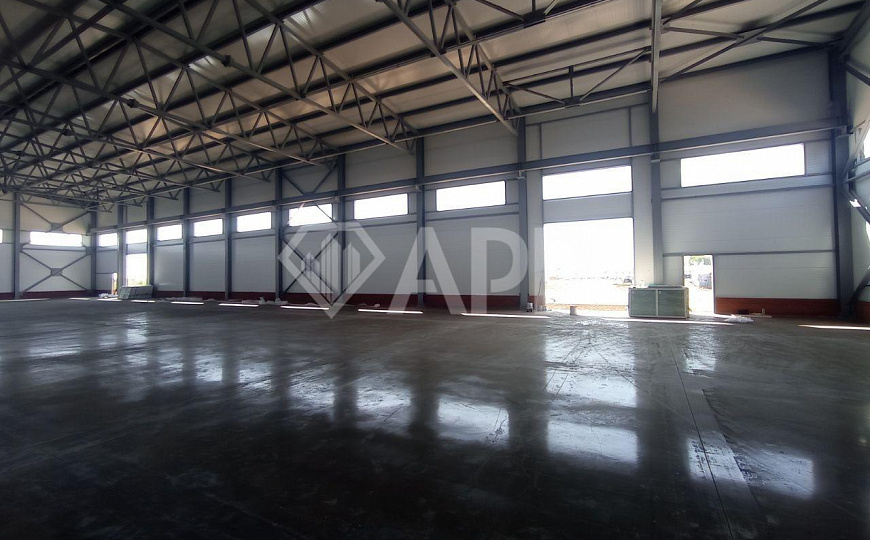 Помещение на М12 с кран-балкой фото