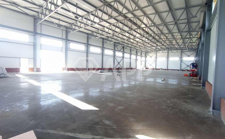 Помещение на М12 с кран-балкой фото