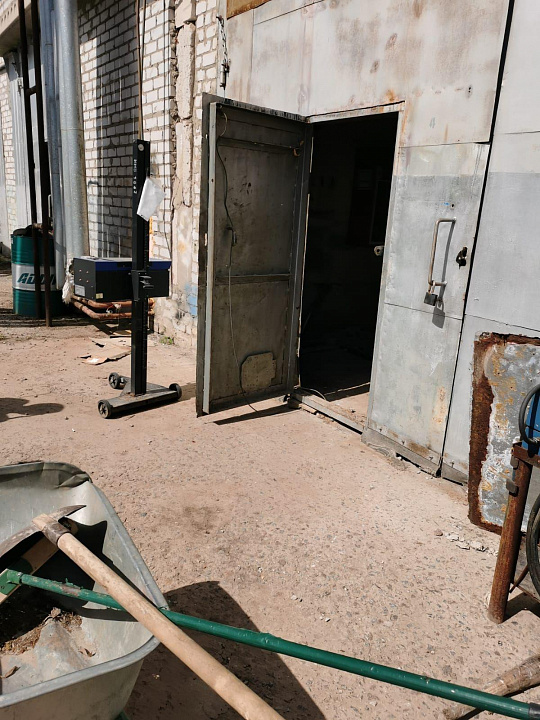 Гаражн.и произв. боксы с ямой, от 63 м² фото