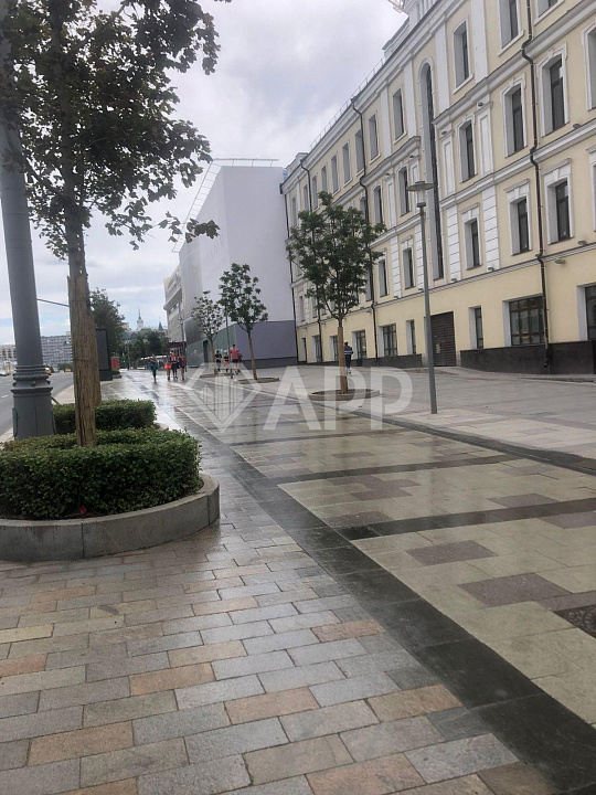 Свободного назначения 300 м2 под ресторан в центре в 4* Гостинице фото