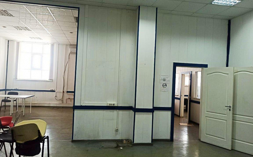 Офисное помещение 147м² на первой линии трассы К. Маркса фото