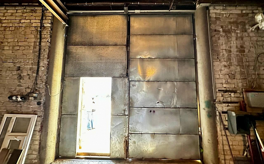 Свободное помещение 350 м2 в г.Новокуйбышевске фото