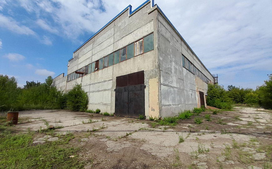 Помещение с кран-балкой фото