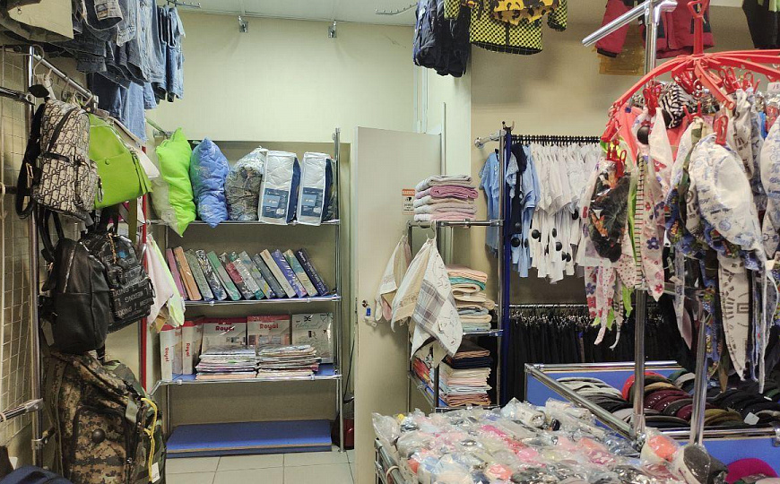 Сдаётся торговое помещение фото