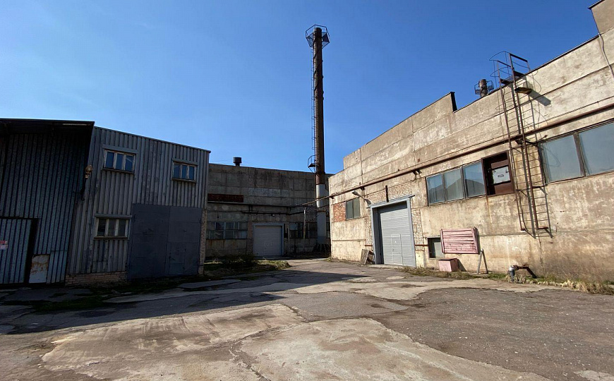 Сдам имущественный комплекс 4186 м² на ЗУ 1.3 Га фото