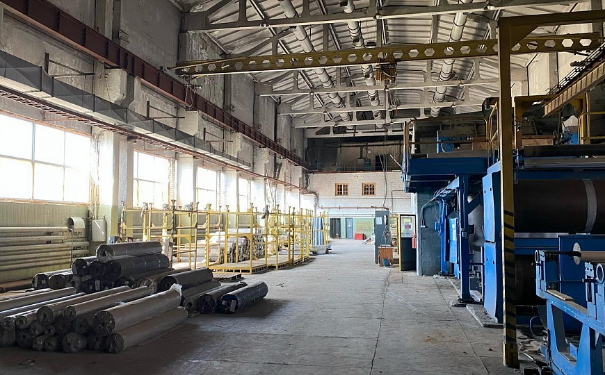 Сдам имущественный комплекс 4186 м² на ЗУ 1.3 Га фото