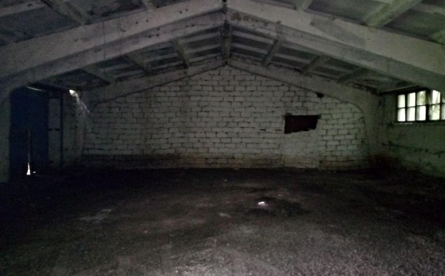 База, 1 070 м² фото