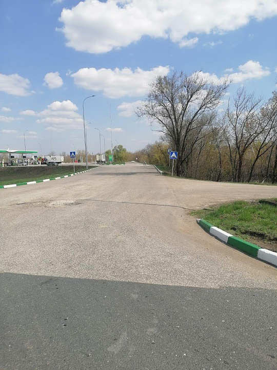 База, 1 070 м² фото