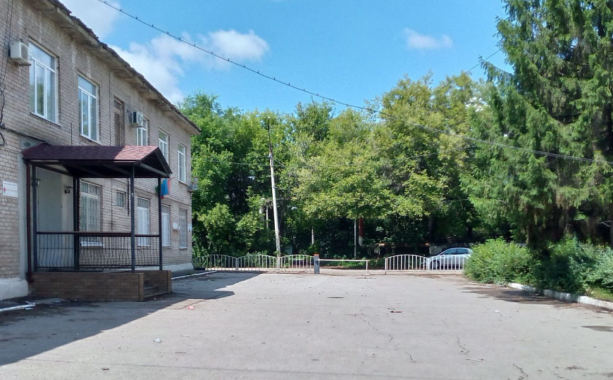 Отдельно стоящее двух этажное здание, 819 м² фото