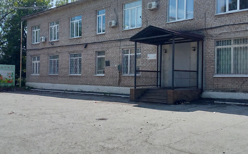 Отдельно стоящее двух этажное здание, 819 м² фото