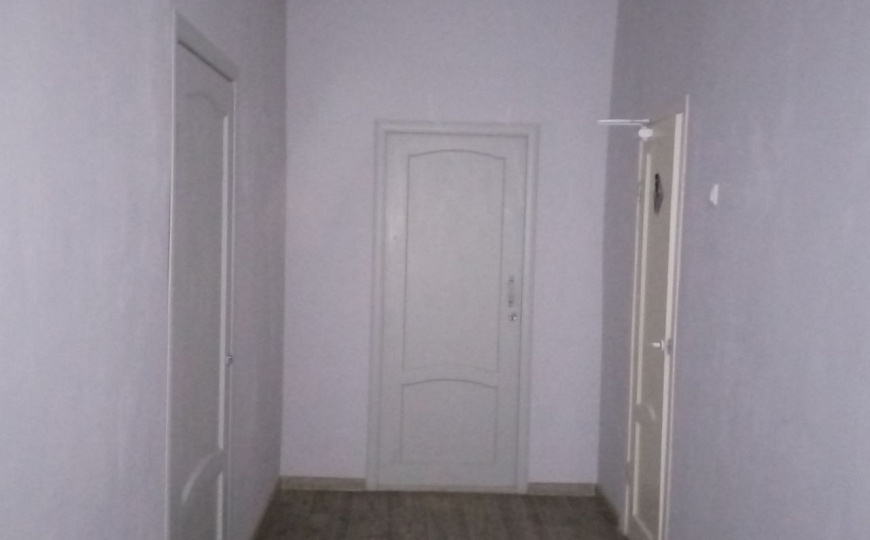 Отдельно стоящее двух этажное здание, 819 м² фото