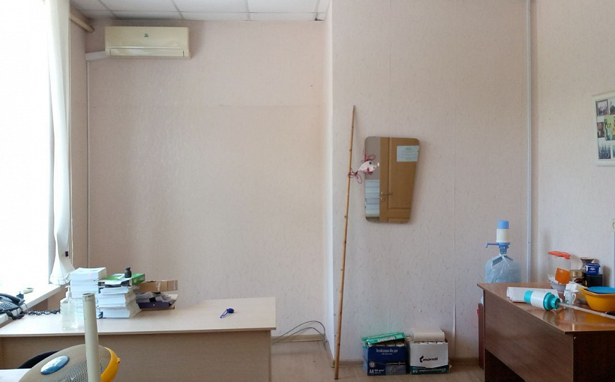 Отдельно стоящее двух этажное здание, 819 м² фото