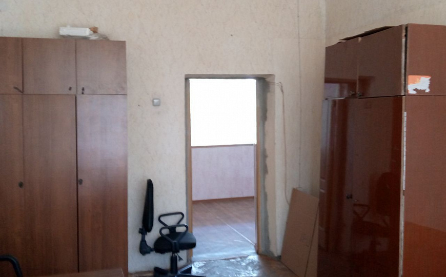 Отдельно стоящее двух этажное здание, 819 м² фото