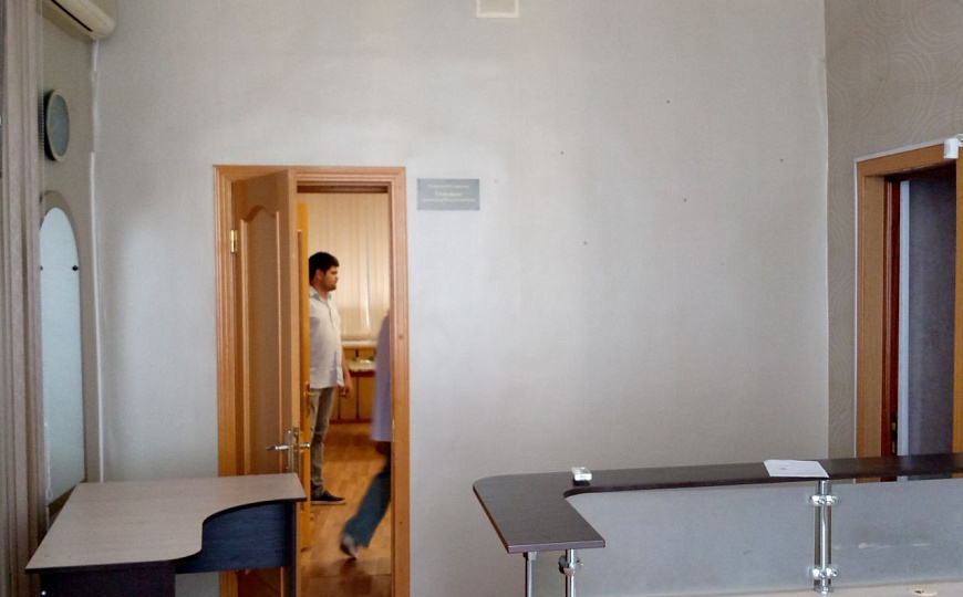 Отдельно стоящее двух этажное здание, 819 м² фото