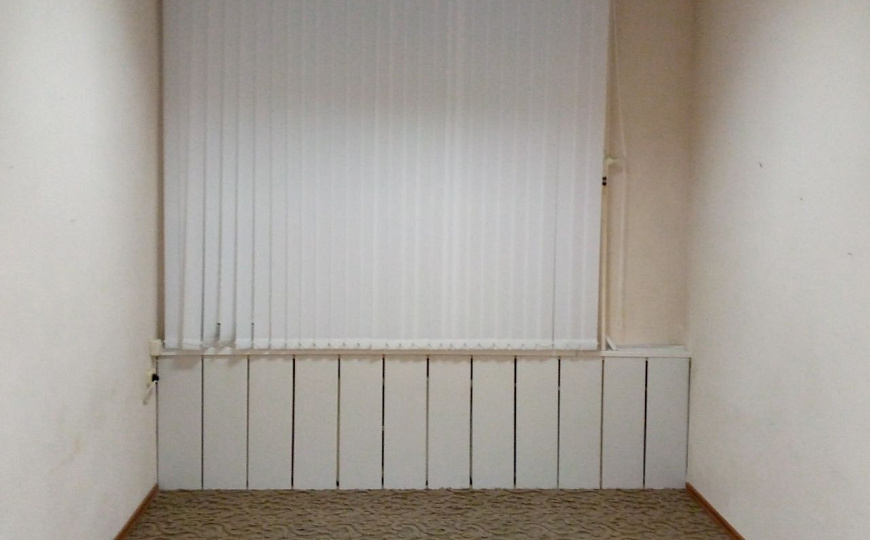 Отдельно стоящее двух этажное здание, 819 м² фото