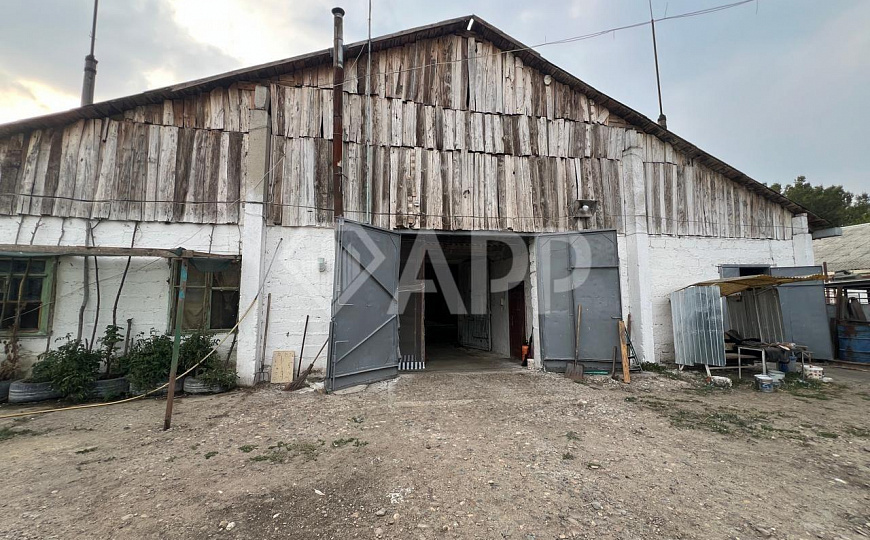 Продам помещение свободного назначения, 3 000 м², земельный участок с/х - 39 ГА фото
