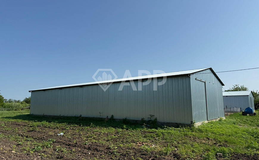 Продам помещение свободного назначения, 3 000 м², земельный участок с/х - 39 ГА фото
