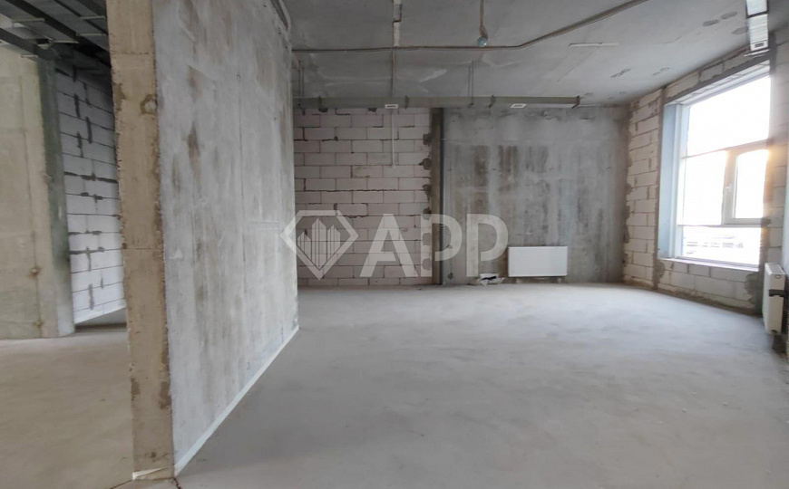 Сдам торговое помещение, 140 м² фото