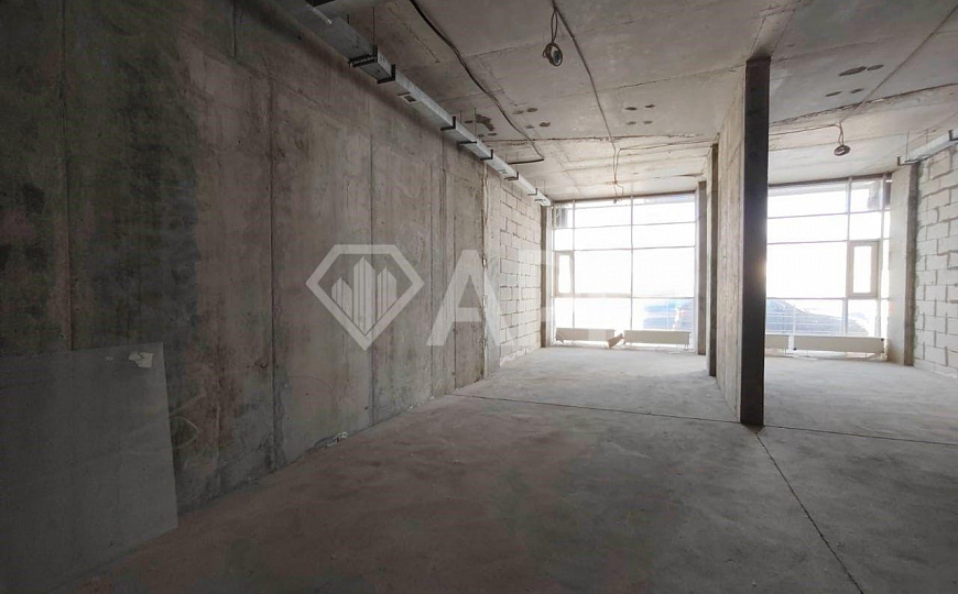 Сдам торговое помещение, 140 м² фото