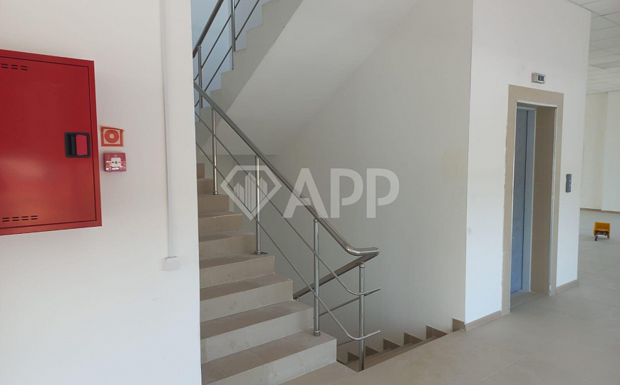 Сдаю здание в Фестивальном мкр, 1 960 м² фото