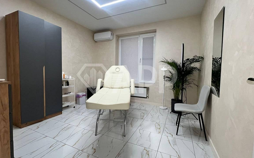 Клиника.Стоматология.Ремонт. Можно 46.8 м2+56.6 м2 фото
